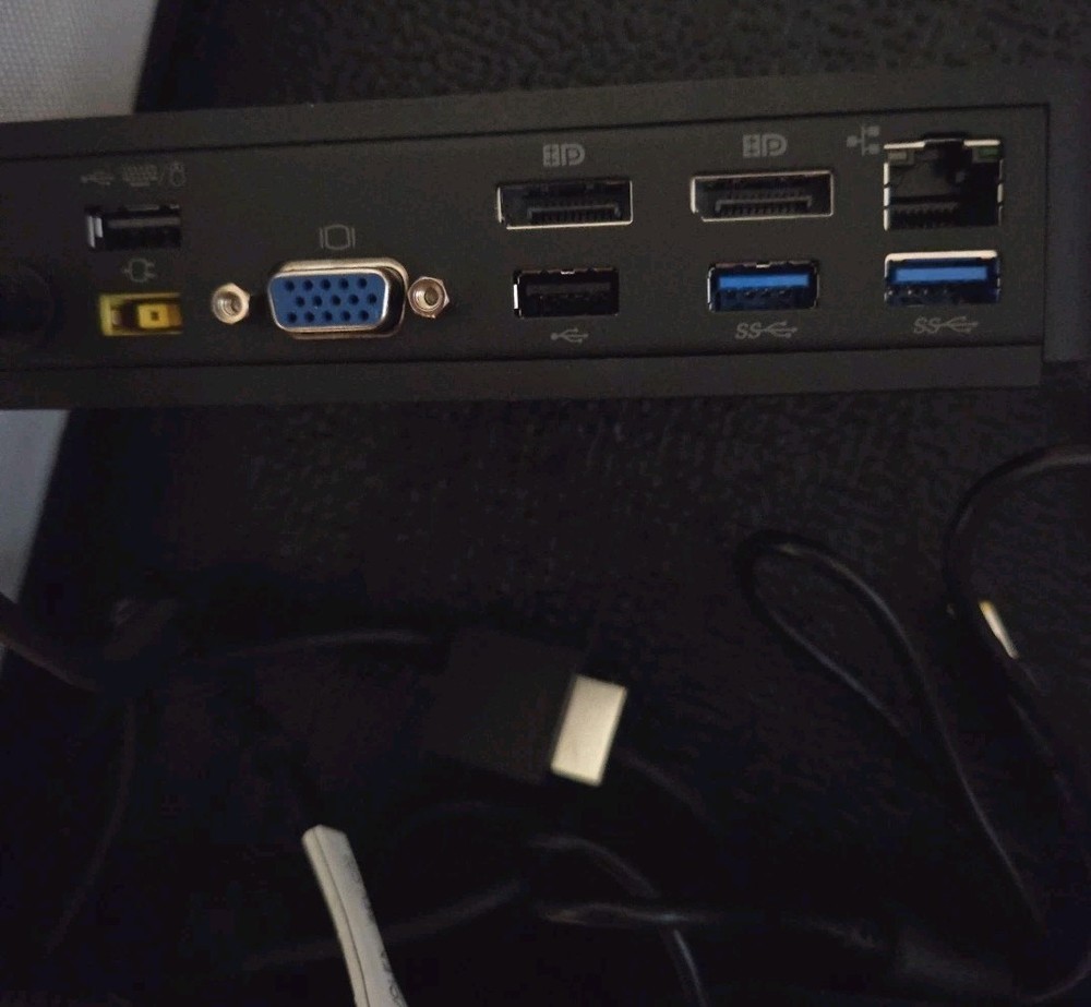 Lenvo Thinkpad Hub Ultra HD 4k Output