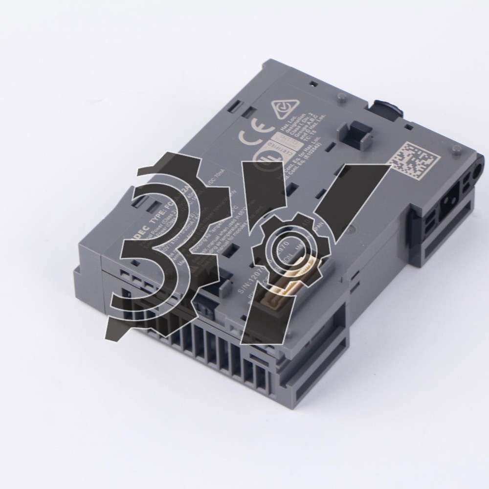 1PCS NEW IDEC FC6A-K2A1 programmable controller module