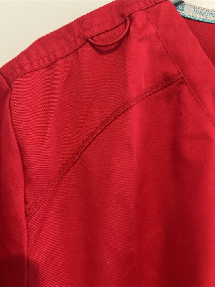 Edge by IRG Red Scrub Set Xl Top And Bottom