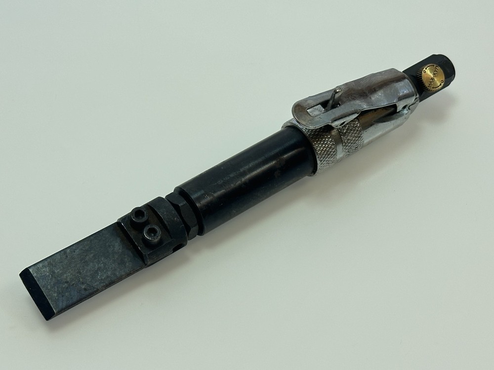 CENTRAL PNEUMATIC Air Pneumatic Gasket Scraper Tool w/ 1" Wide Blade