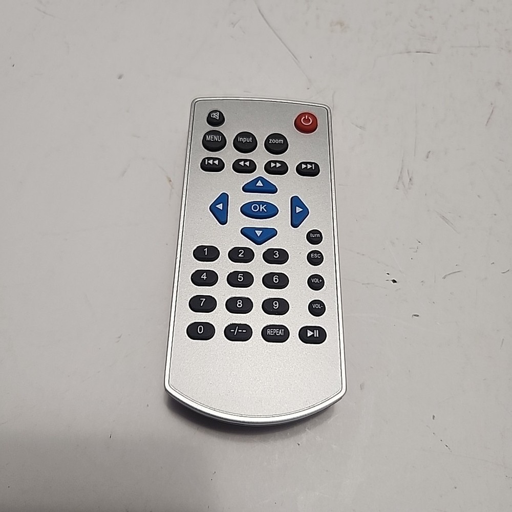 LED Entertainment Projector LCD Image System Projects Up To 60" (Portable Mini)