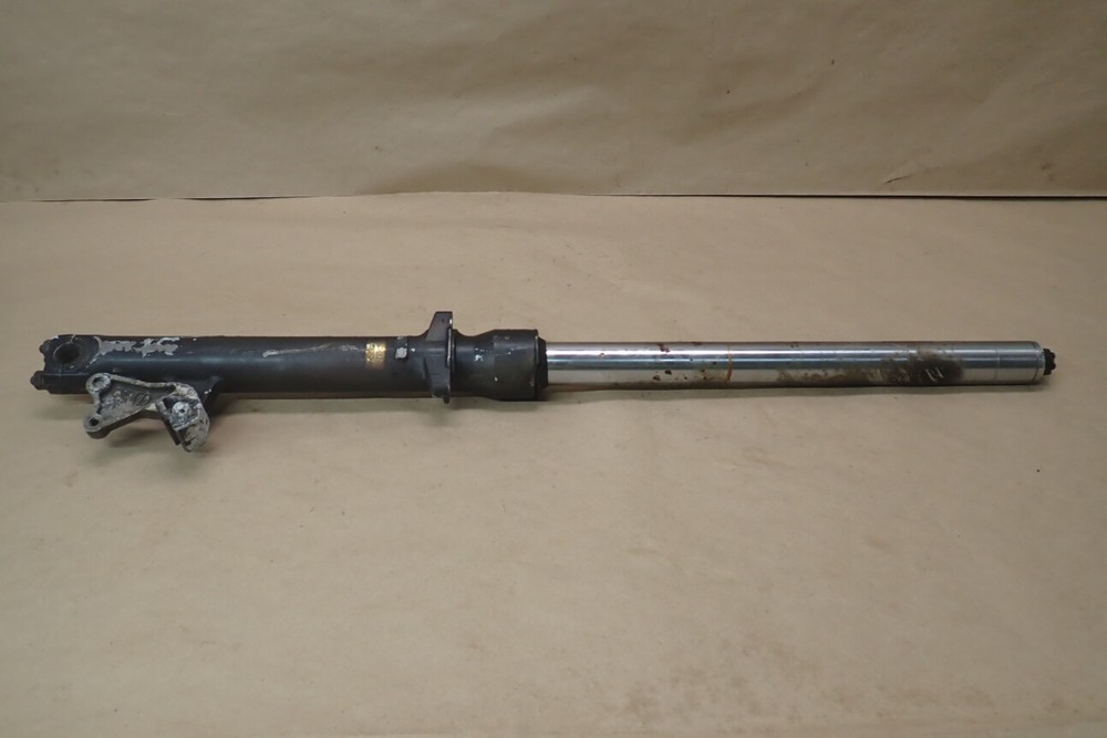 1985 HONDA VF500F FRONT RIGHT FORK
