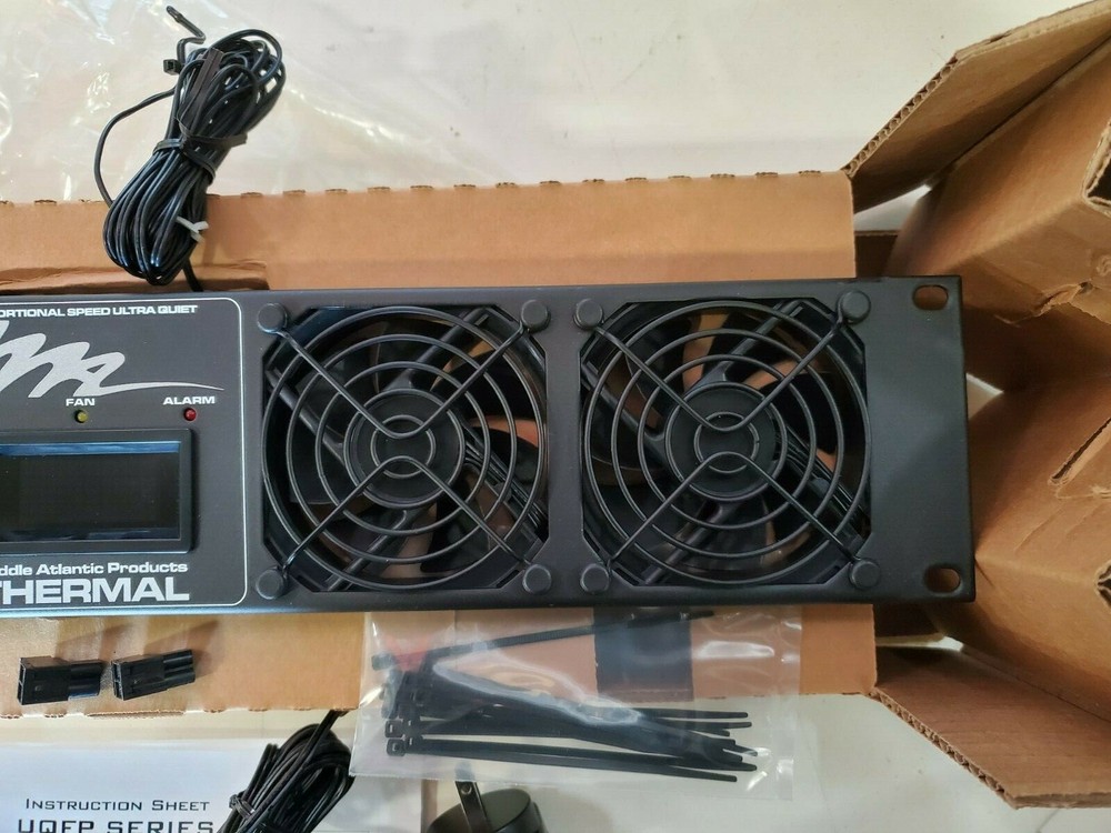 Middle Atlantic UQFP-4D, Ultra Quiet Four-Fan Panel with Display