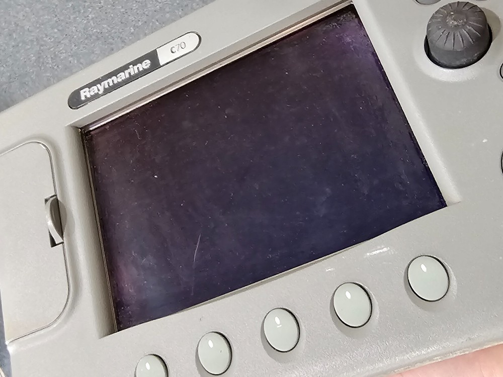 Raymarine C70 GPS Chartplotter Fishfinder Multifunction Display Pre-owned Tested