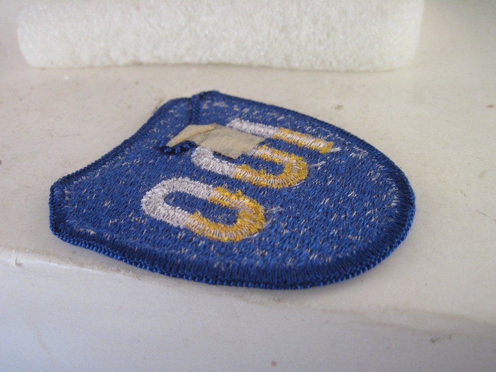 US Army 100 th Division patch (r535)--