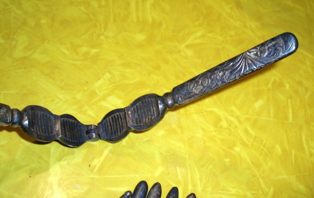 ANTIQUE VICTORIAN ROGER BROS SILVER PLATE NUTCRACKER PICK SET NUT CRACKERS