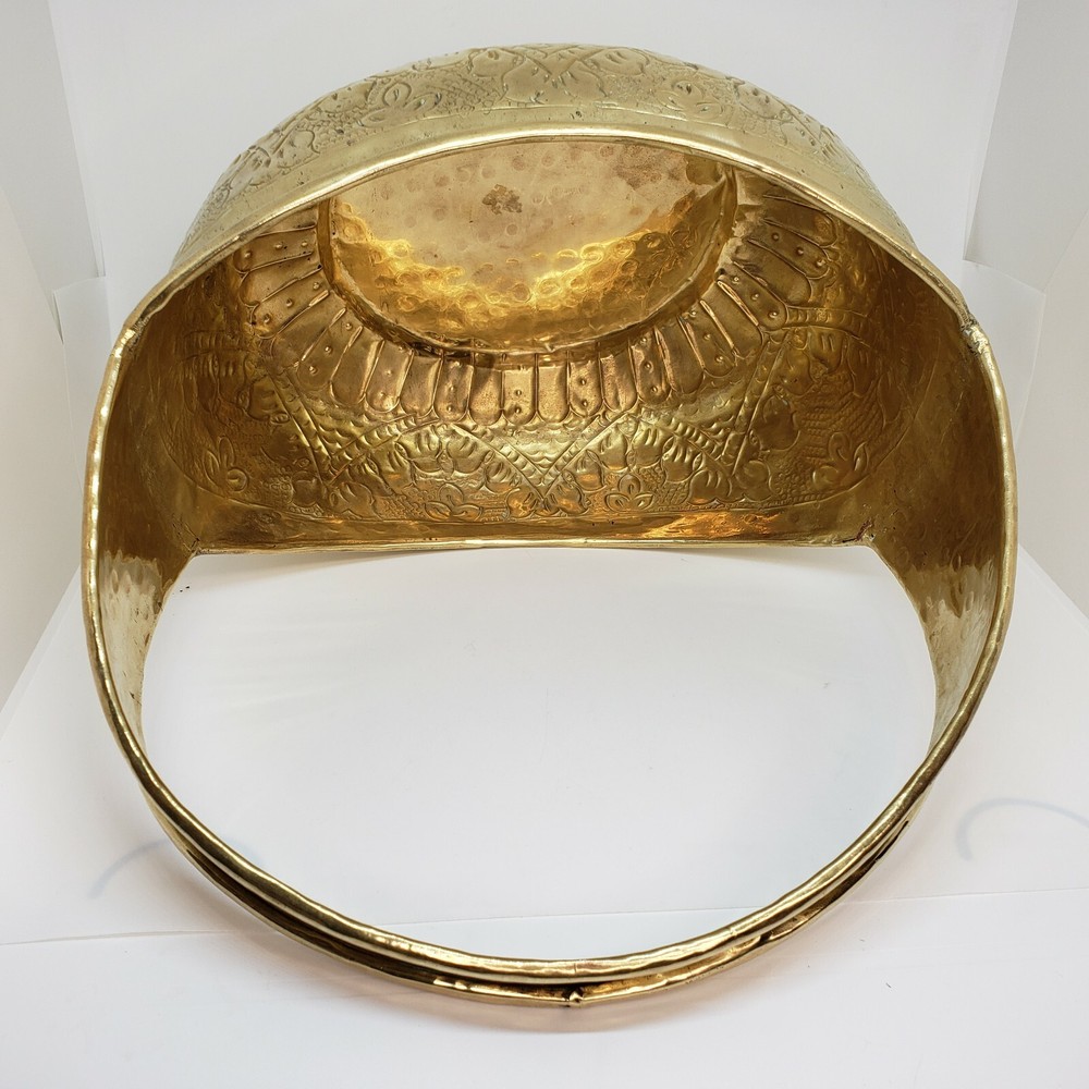 Large Repousse Solid Brass Basket Decorative Stationary Handle India Hammered