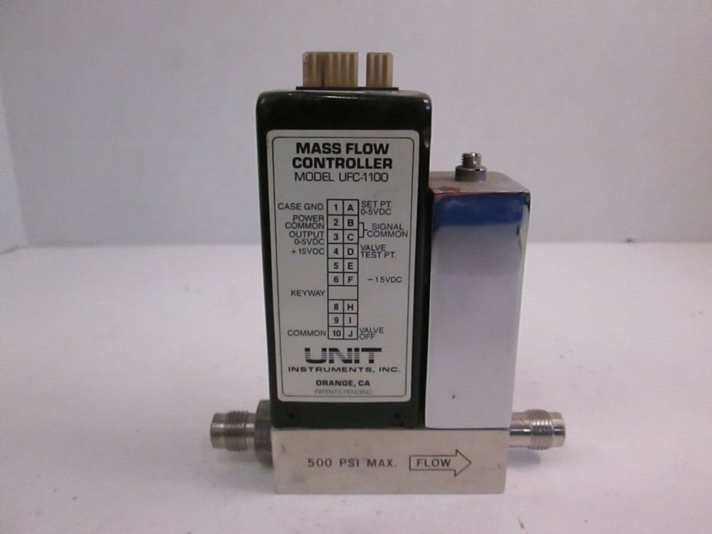 Unit UFC-1100 Mass Flow Controller, O2, 200 SCCM, Used
