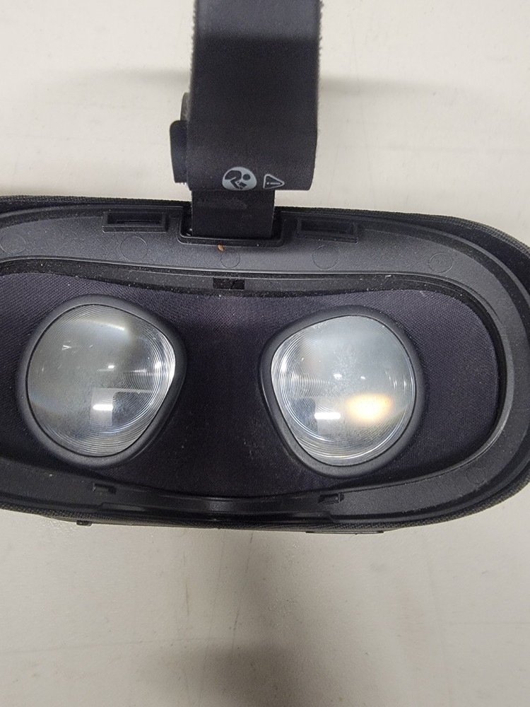 Oculus Headset, Parts Only