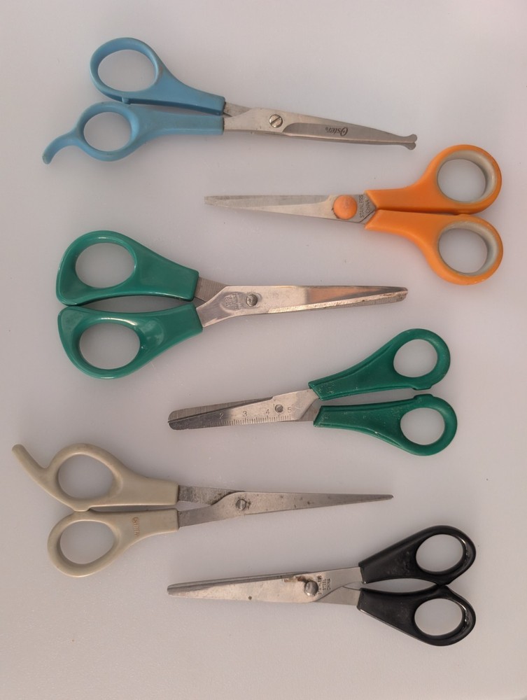 Scissors lot of 6