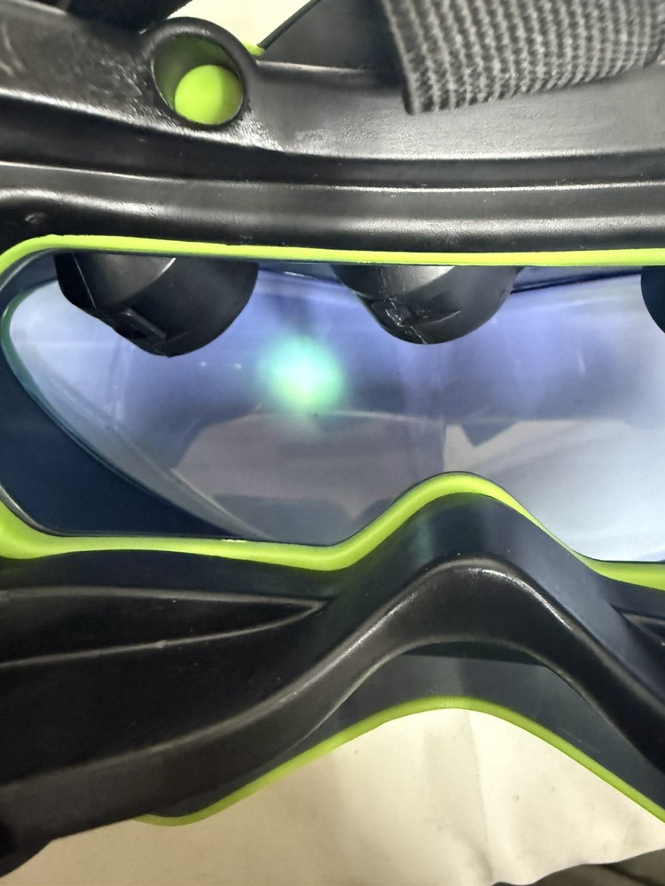 Sharper Image Monster Vision Virtual Reality Headset – Tested & Working