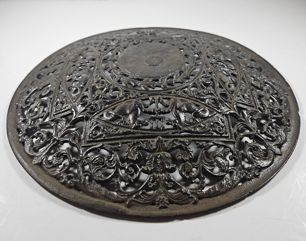 Coalbrookdale Style Cast Iron Fruit Dish AS IS