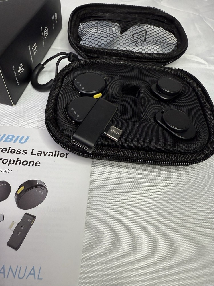 RIBIU Wireless Lavalier Microphone for iPhone/Android/PC Noise Cancellation