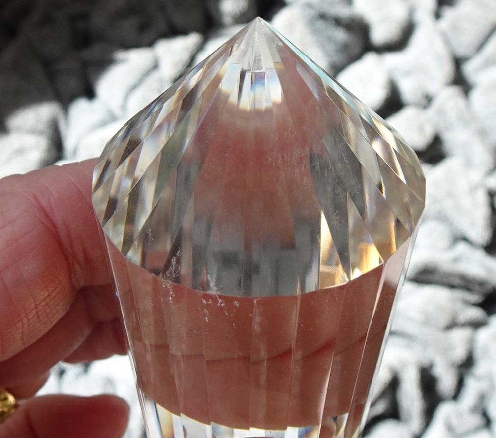 Clear Quartz Vogel 24-sided Crystal - v2005