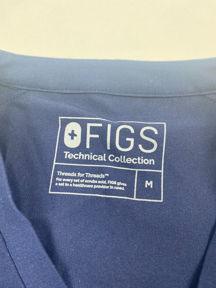 Figs Technical Collection Navy Blue Scrub Top and Bottom Size M