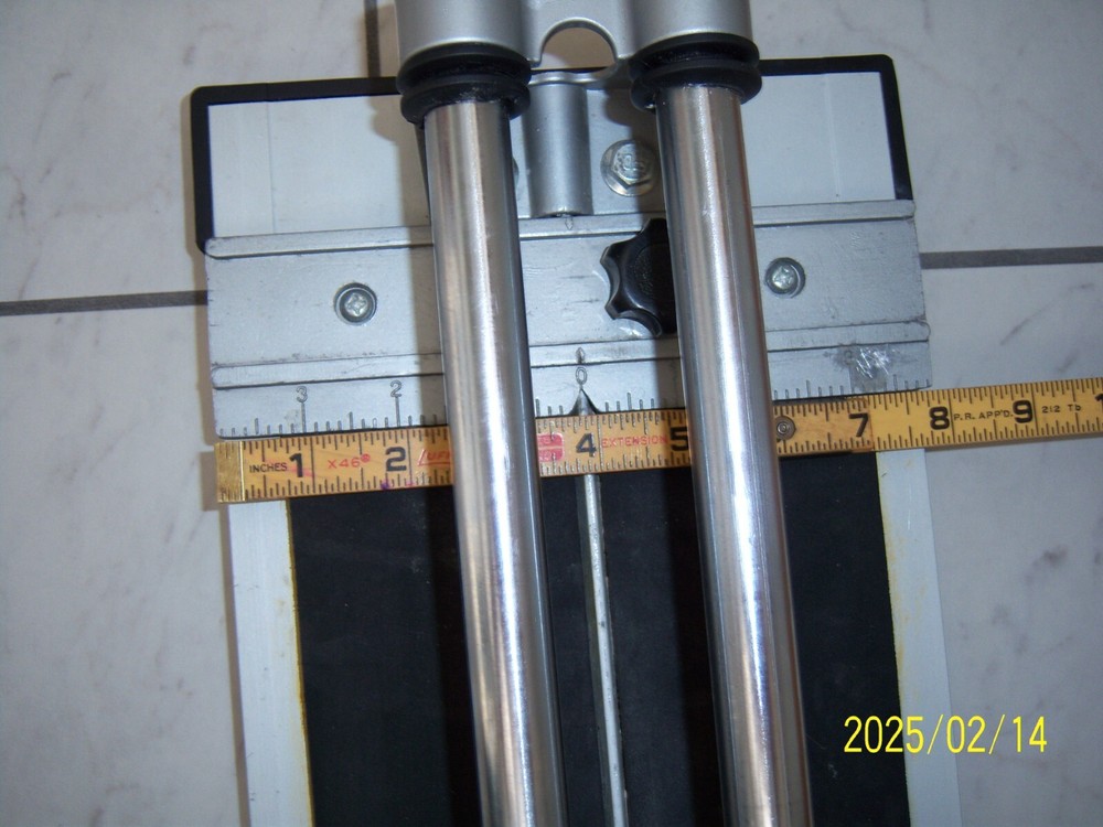 Pre-owned M-D Aluminum Floor & Wall Tile Cutter