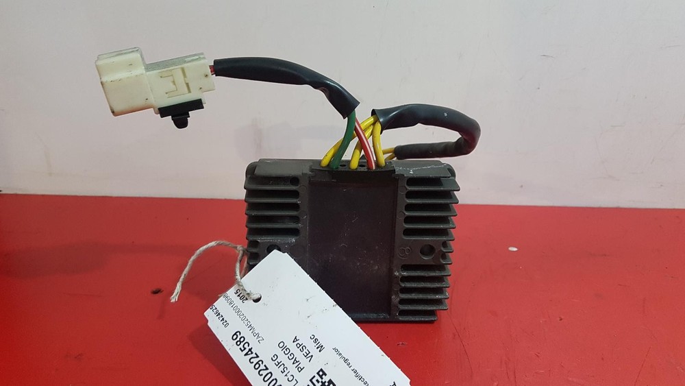 2015 PIAGGIO VESPA RECTIFIER REGULATOR