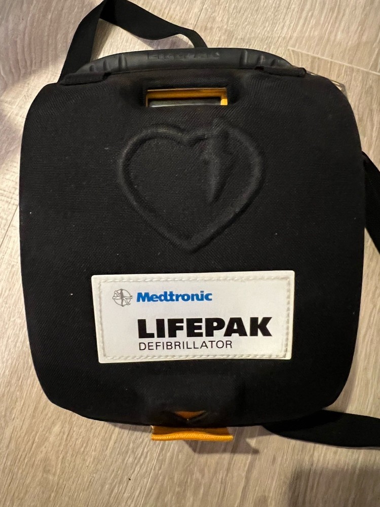 Lifepak CR Plus
