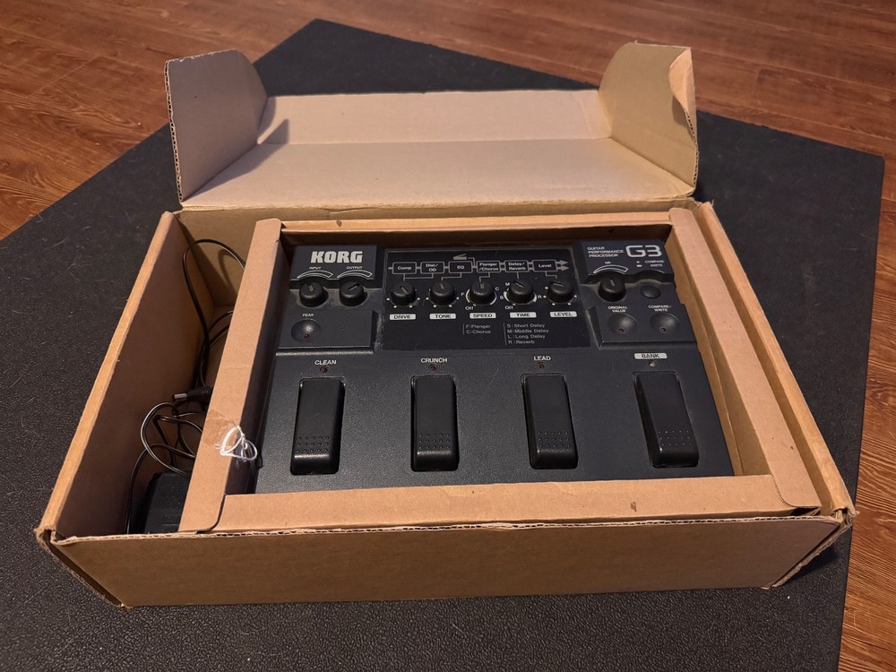 Korg G3 Guitar Performance Processor Multi Effect Pedal in original box