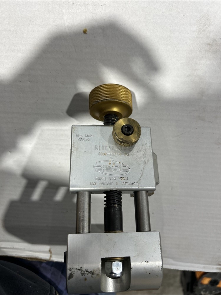 Ritescrape 1.25"-2.00" IPS Multi-size Pipe Peeler/Scraper