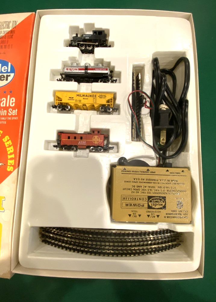 Model Power N Scale "Shifty Sam" Electric Train Set #1180