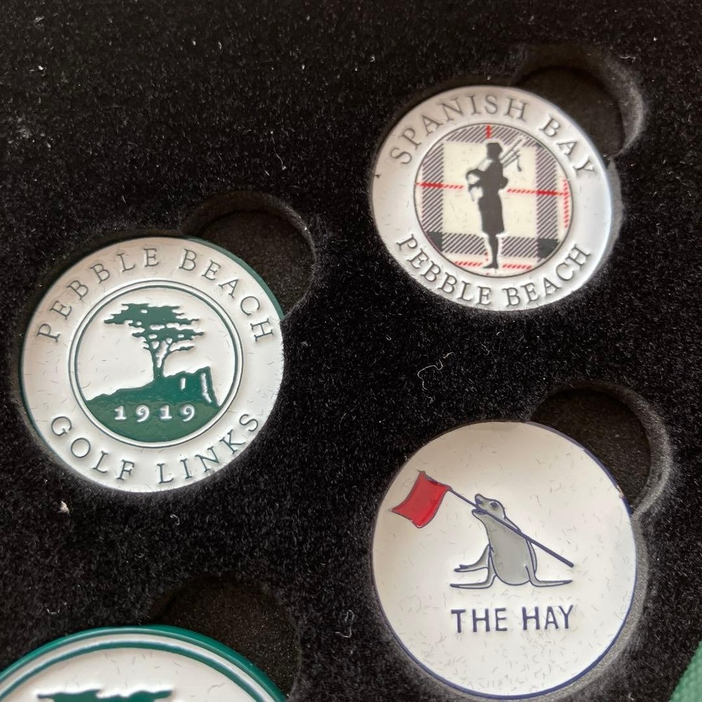 PEBBLE BEACH golf marker set