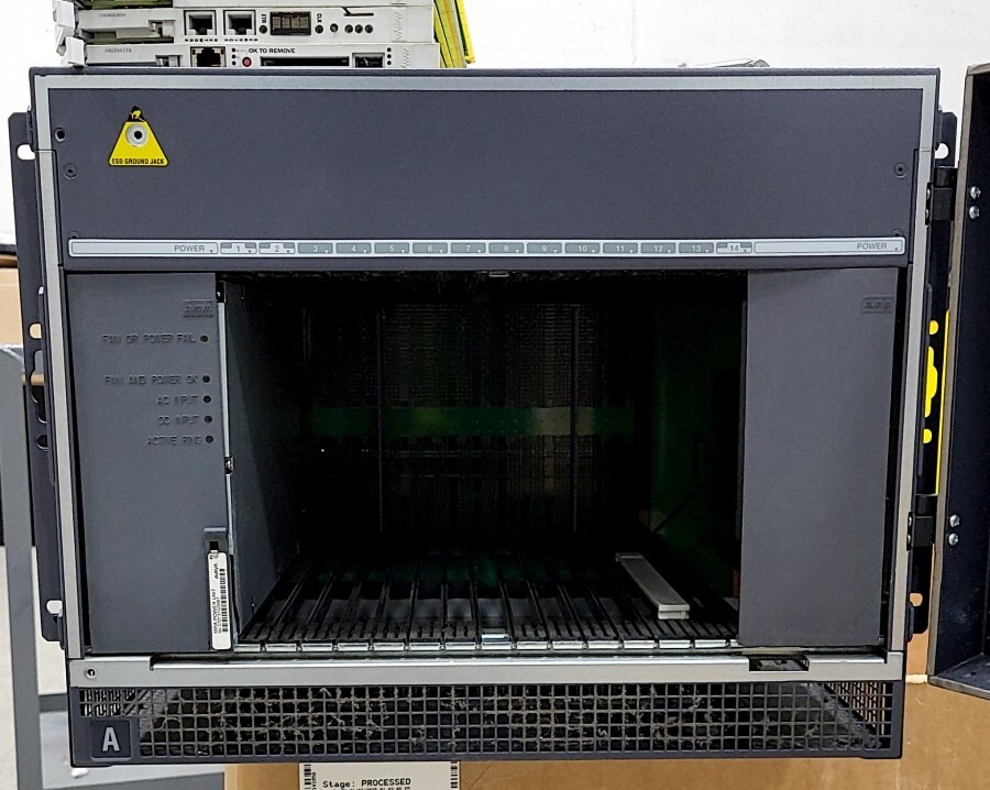 Avaya G650 Media Gateway Phone System Network Chassis SEE NOTES