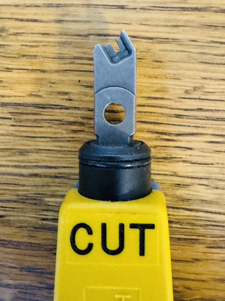 Harris D814 Punchdown Impact Tool With 2 Blades