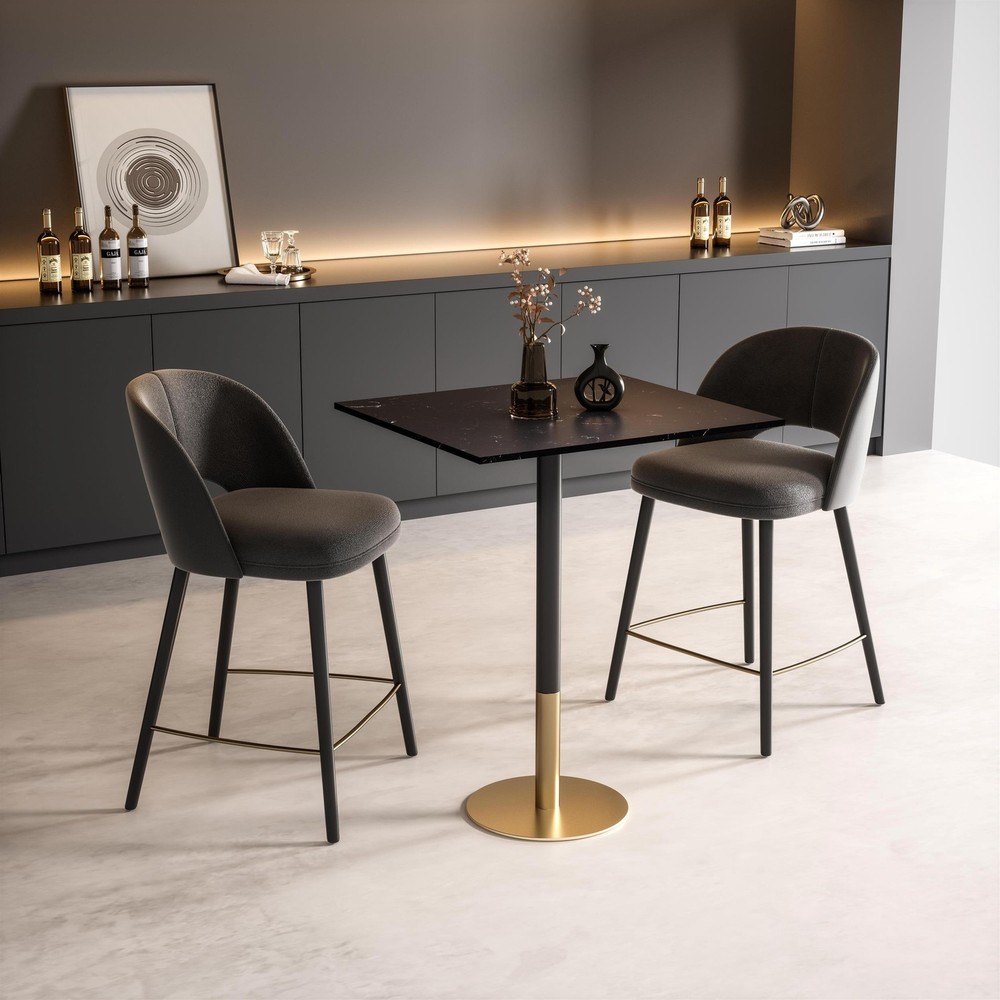 Elegant Decor Ronan 31.5" Pub Table in Black