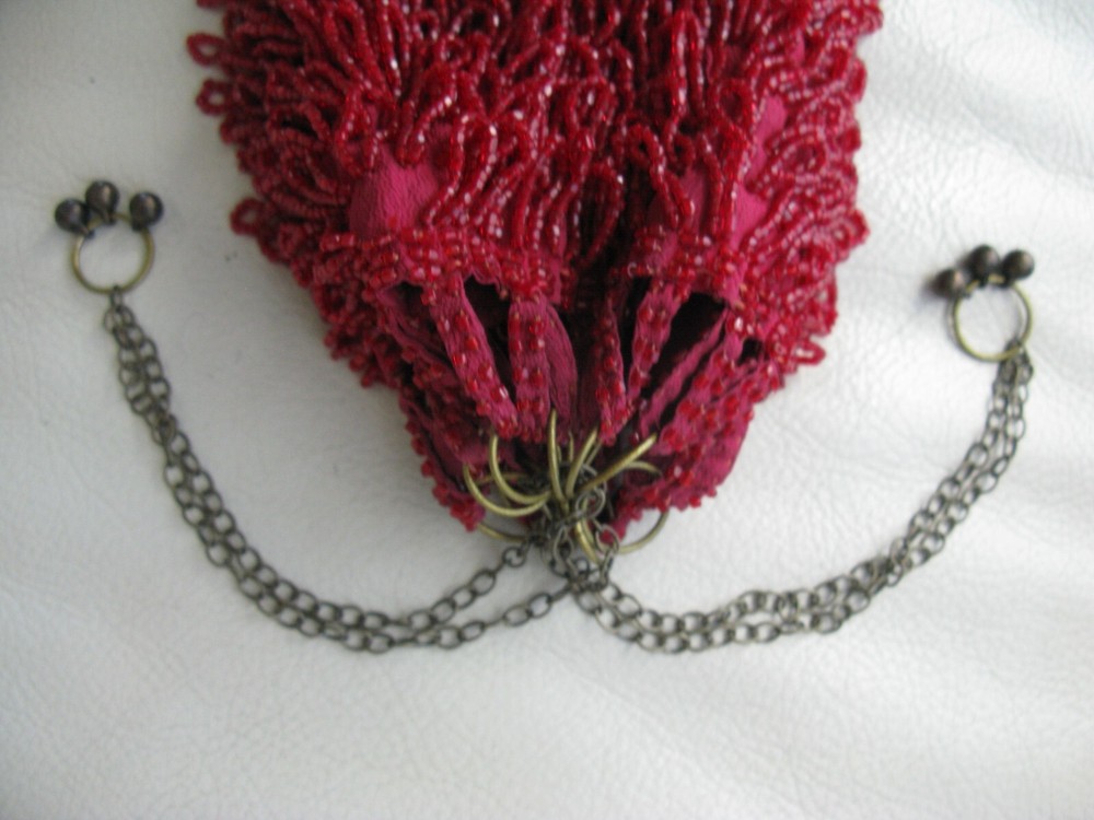 Antique Fringed Candy Apple Red Bead Drawstring Flapper Purse