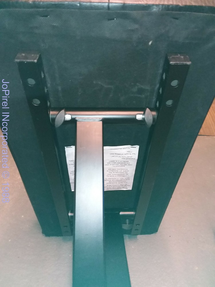 Foldable Bench for Musical Production Sessions