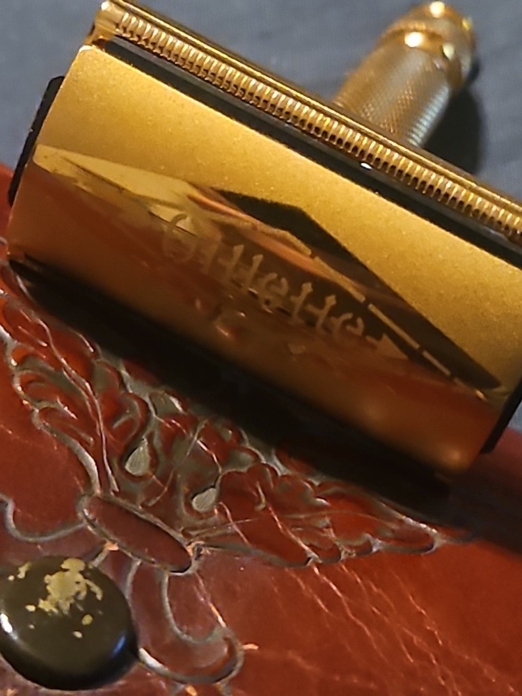 Vintage Gillette brass razor with leather case