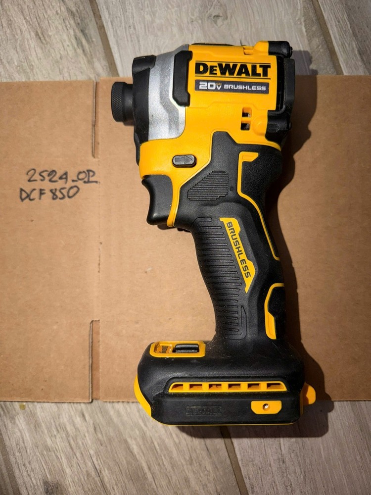 DEWALT DCF850 20V MAX 1/4 in. Cordless Impact Driver (Tool Only)