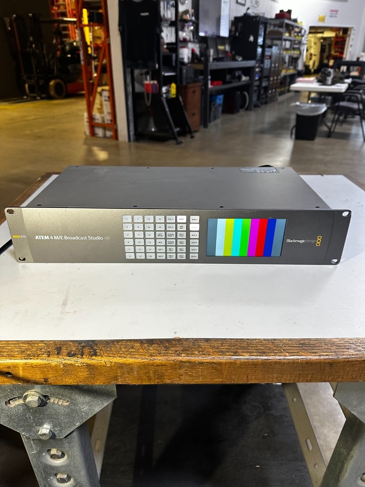 Blackmagic Design ATEM 4 M/E Broadcast Studio 4k Switcher