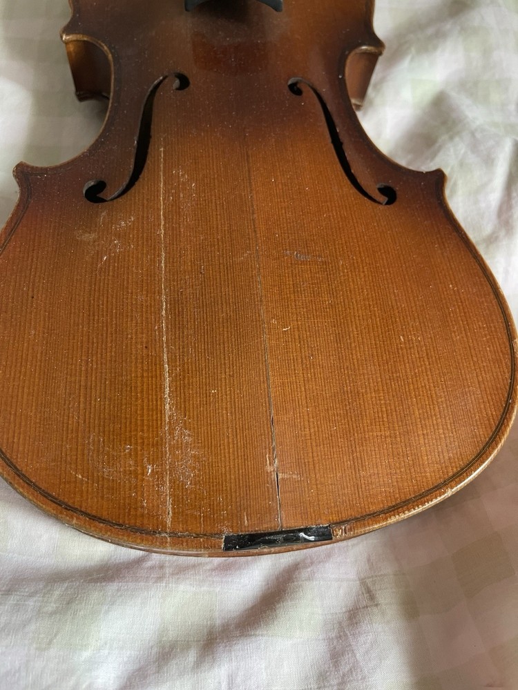 antonius stradivarius faciebat anno 17