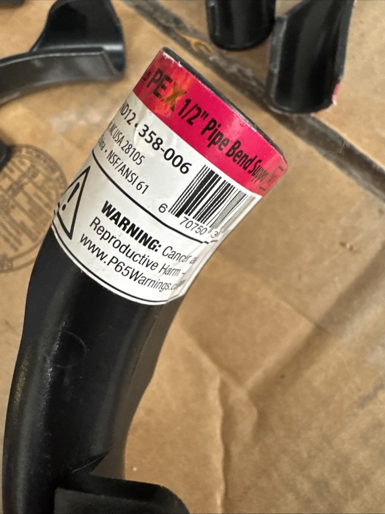 12 Pack 1/2" Plastic PEX Pipe 90 Degree Bend Support with Mounting Plate