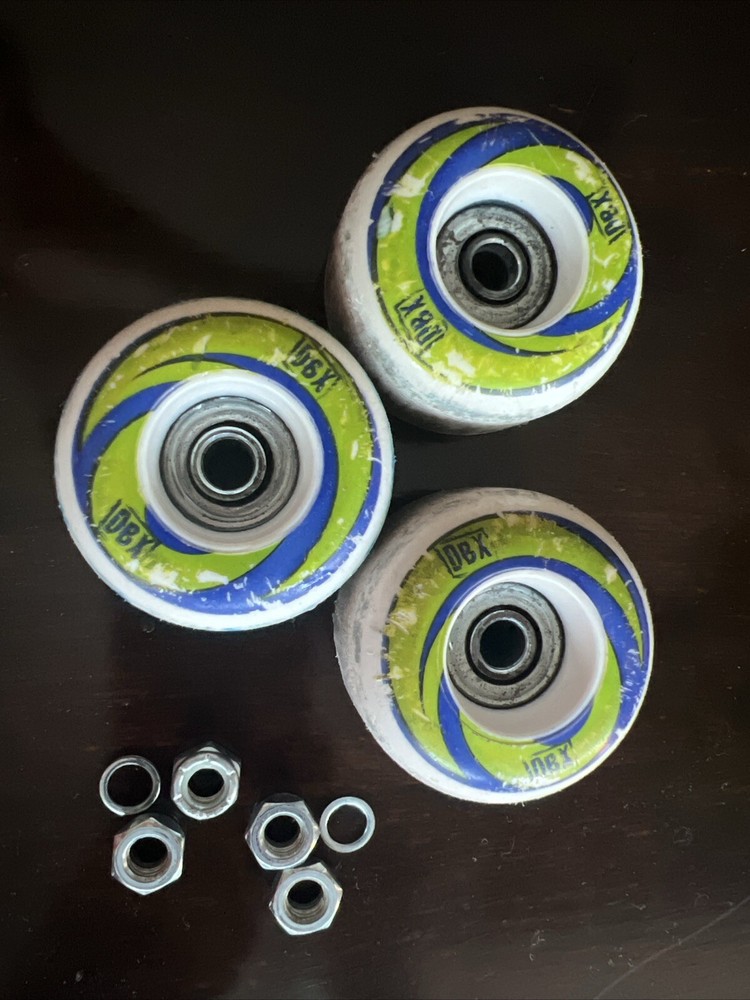 3 DBX Skateboard Wheels with Bearings used wheels