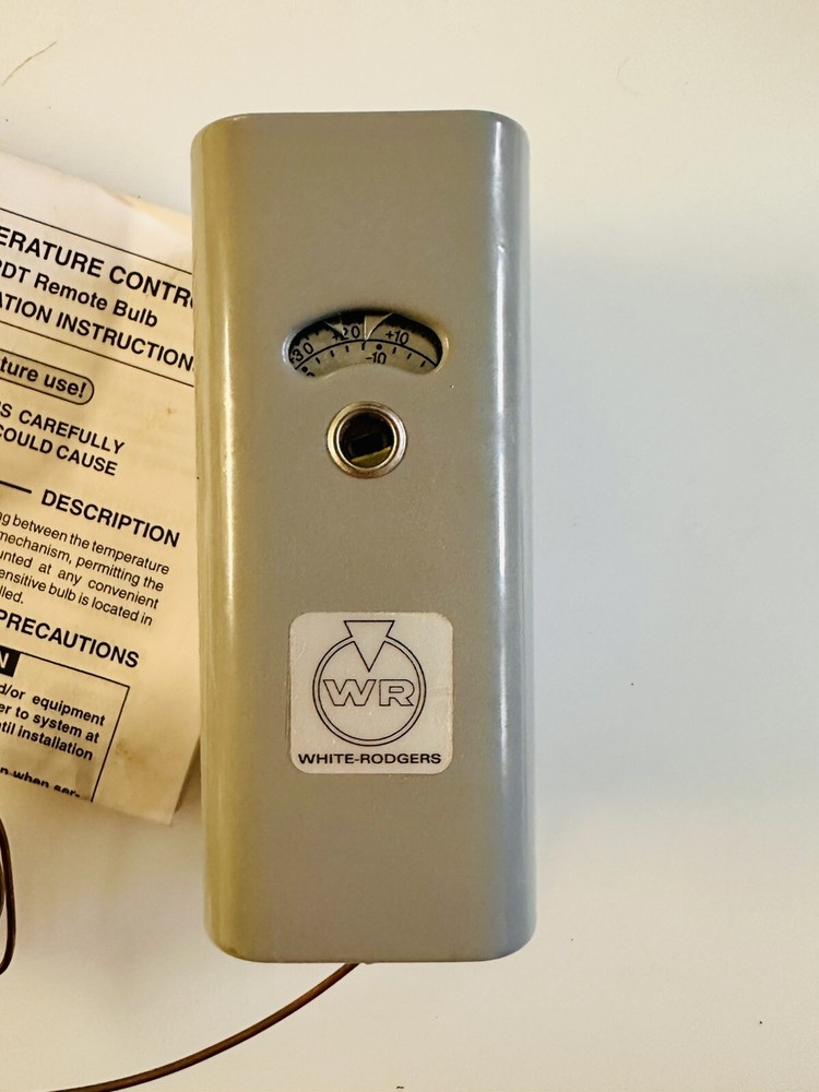 EMERSON 1687-9 Remote-Bulb Control 2E399