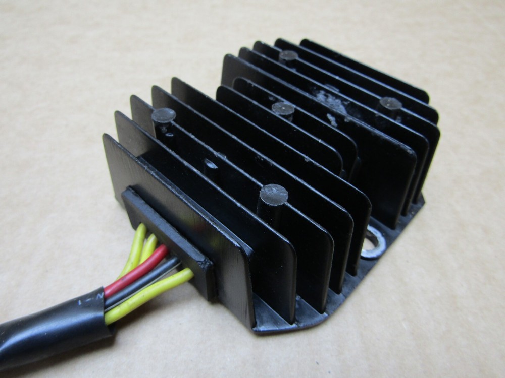 MUTT Sabbath 250 2020 regulator rectifier (13635)