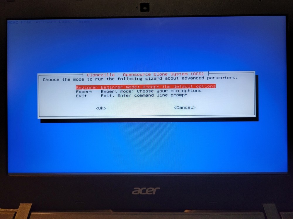 Clonezilla 64 Bit Bootable Image, Restore, Backup - Windows/Linux 16G USB Stick