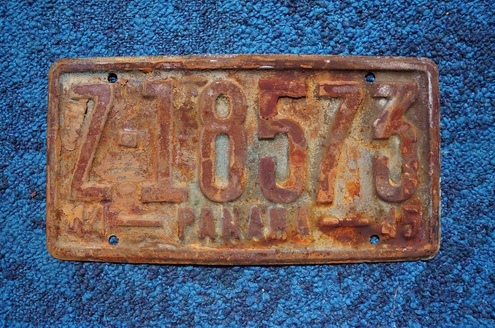 1944 1945 PANAMA License Plate
