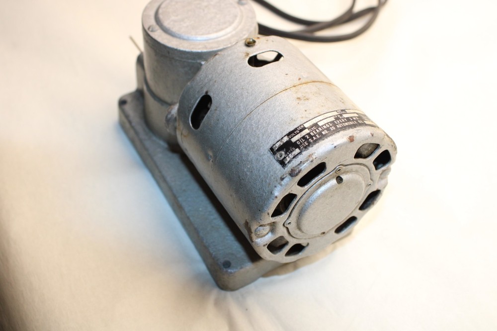 Neptune Dyna-Pump Model 2 Low Pressure Vacuum Pump