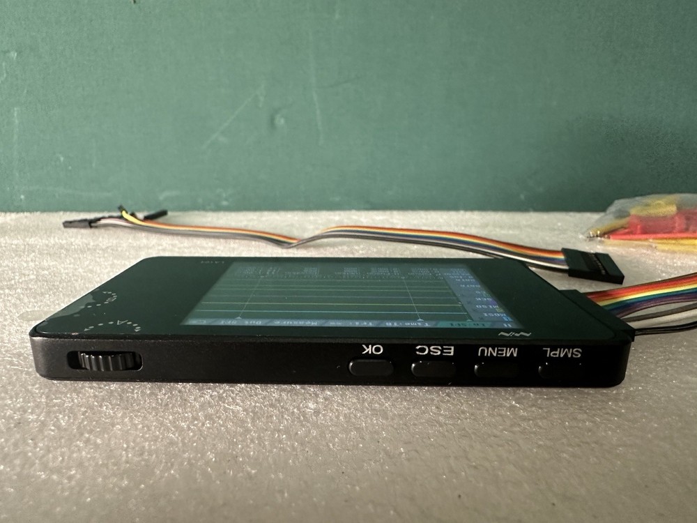 e‑Design LA104 Portable Logic Analyzer – SPI/I²C/UART Support.
