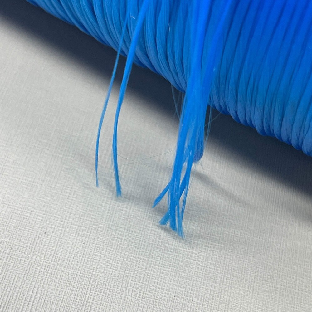 SERVICE THREAD 12/5 Blue Poly Thread for Ind. Sewing Machines & Systems P1000