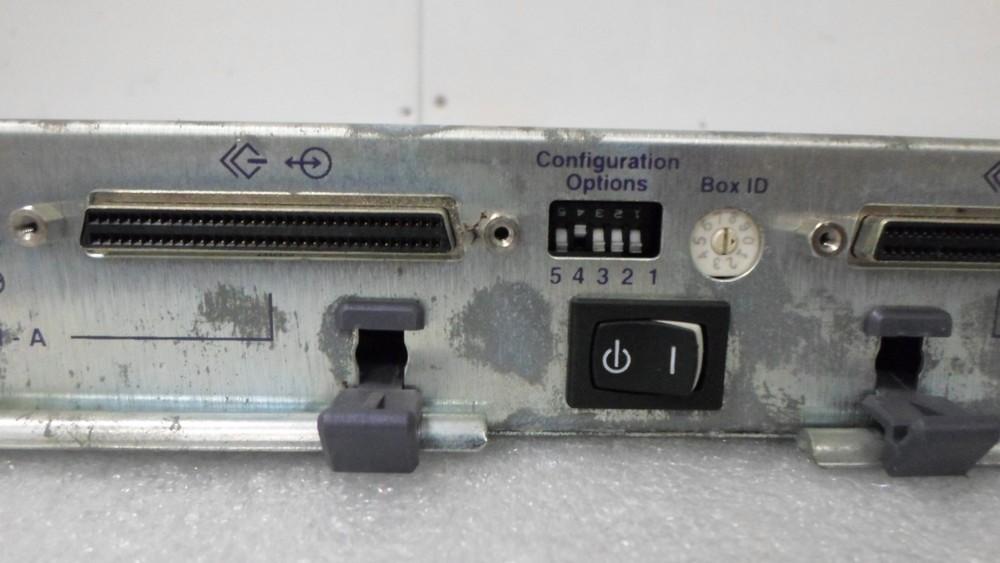 Sun 3750008-02 StorEdge D1000 SCSI Controller