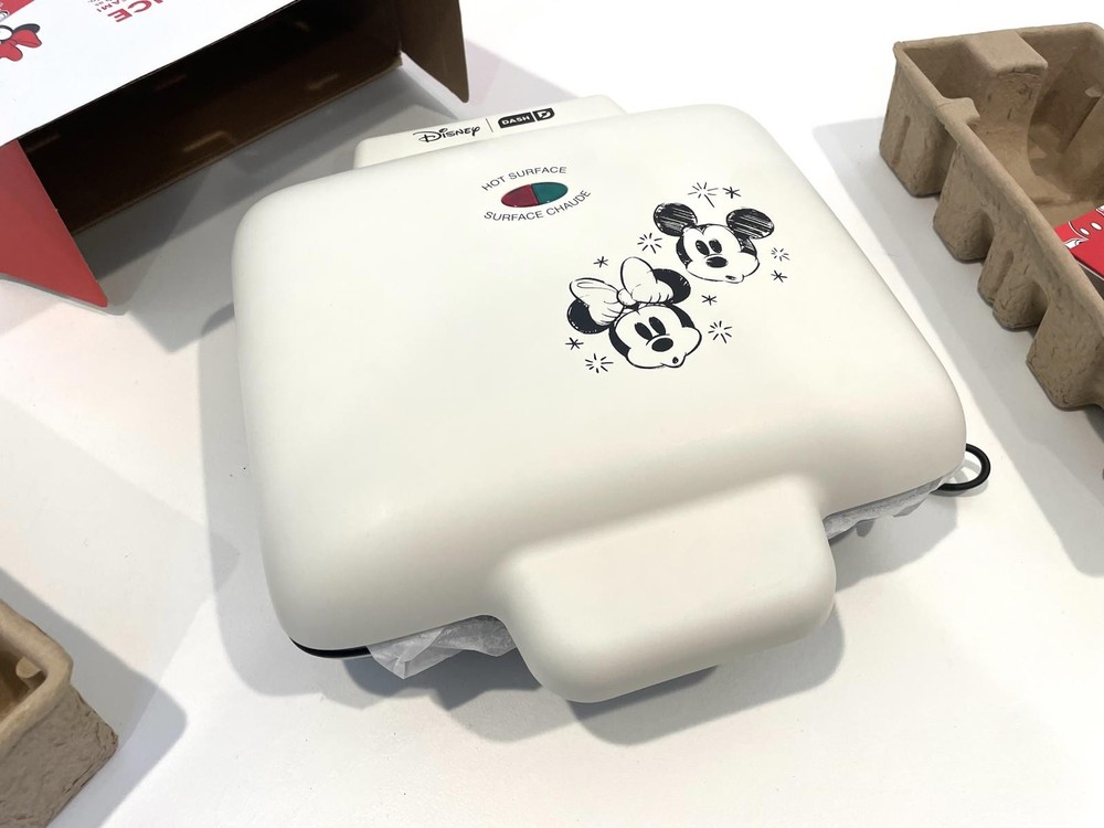 Disney Mickey Mouse Waffle Maker - Excellent Condition!