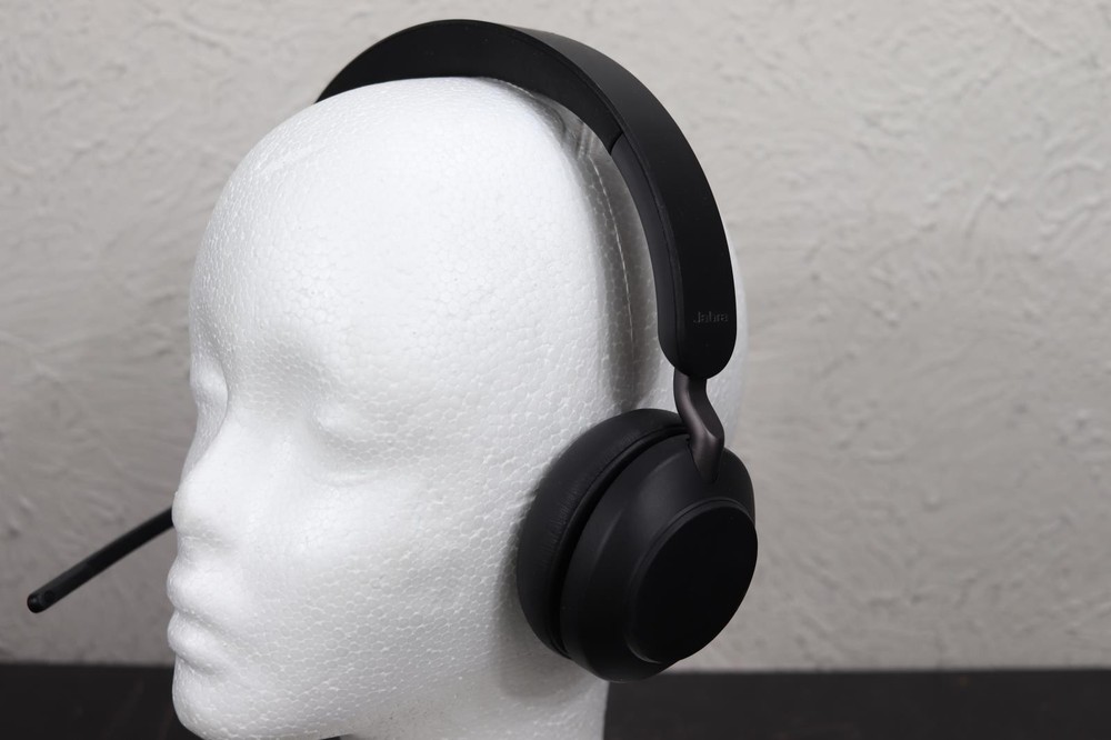 Jabra Evolve2 65 Stereo Wireless Headset UC USB-C