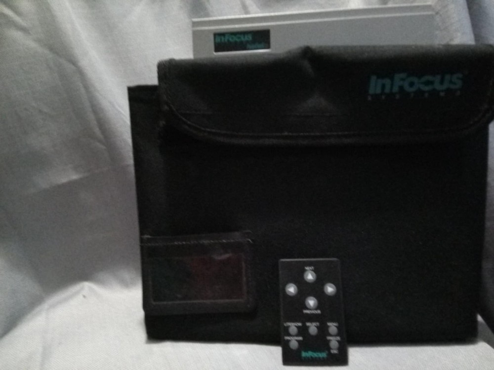 IN FOCUS SYSTEMS PANELBOOK 530