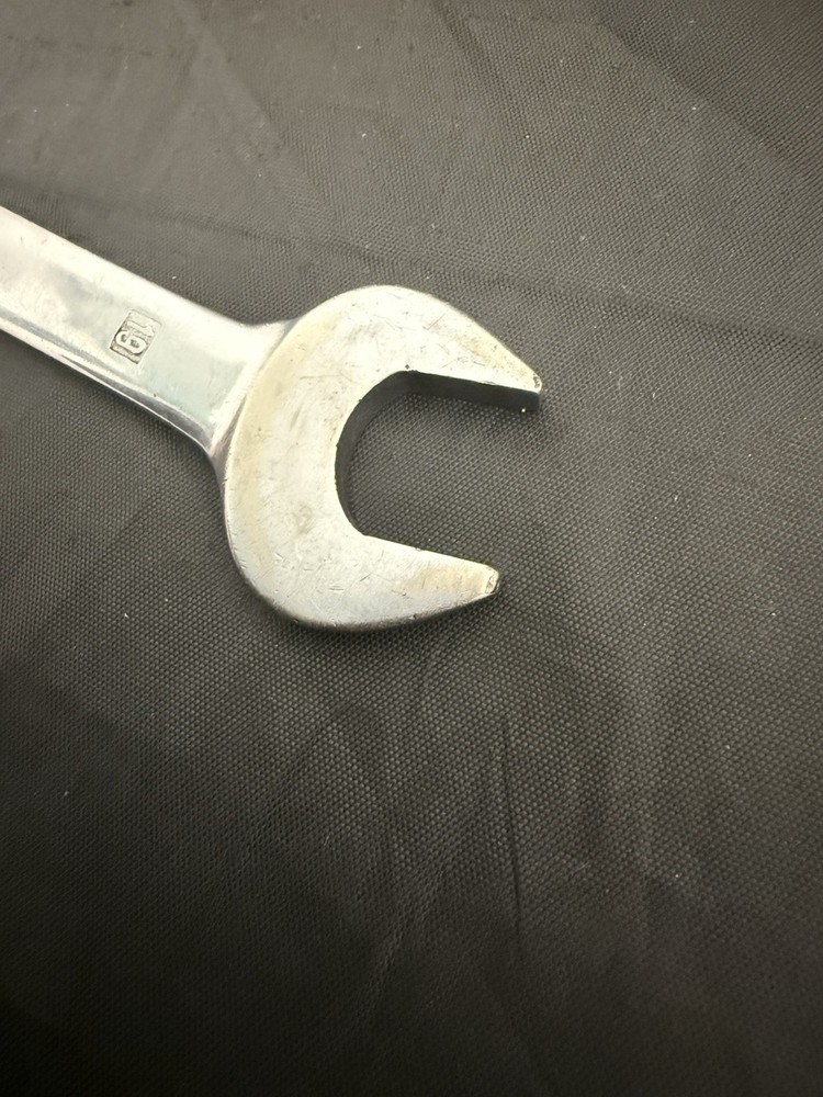 Draper Tools Combination Spanner/Wrench - 19mm - Chrome Vanadium