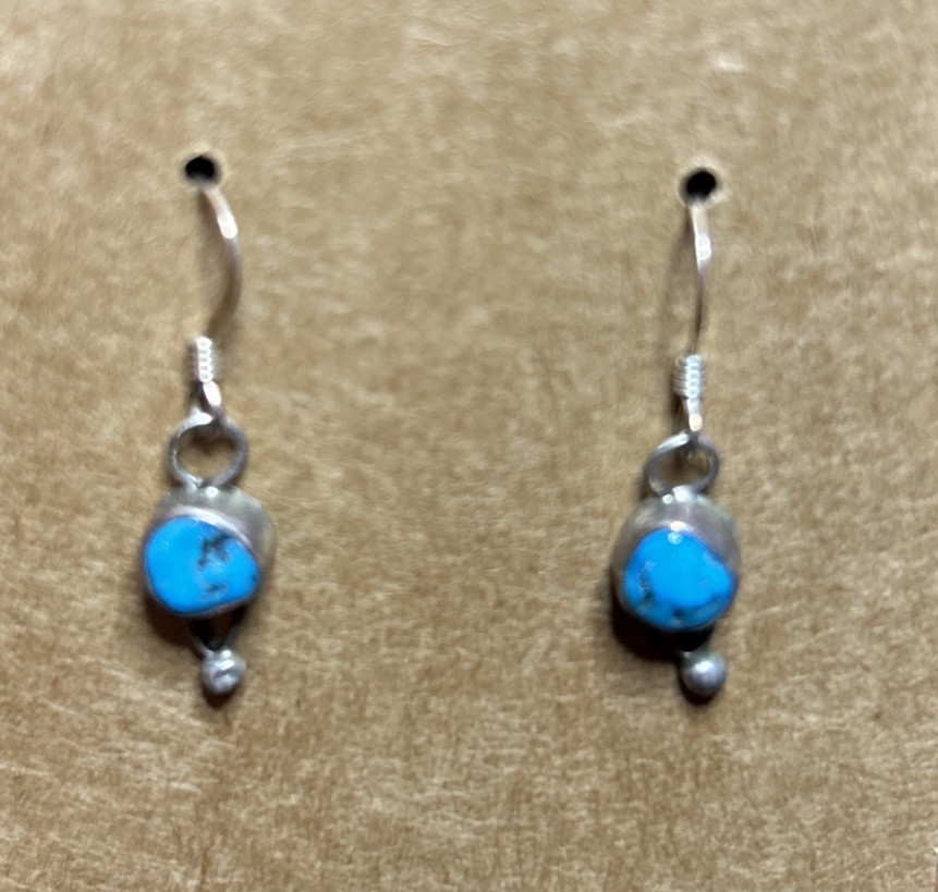 Sterling Silver Turquoise Raw Shape Surface Round Dangle Wire Earrings